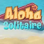 Texten Aloha Solitaire med spelkort mot en strandbakgrund
