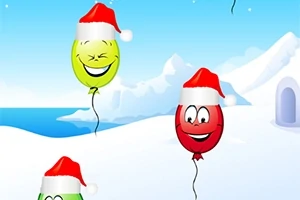 Färgglada ballonger med tomteluvor svävar mot en snöig bakgrund nära en igloo