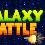 Texten Galaxy Battle i grönt och orange med en stjärnfylld bakgrund och en explosion från ett rymdskeppshörn