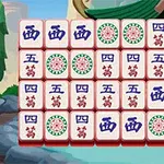 En rad av kinesiska mahjongbrickor med olika symboler mot en bakgrund av en traditionell asiatisk trädgård