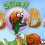 Tecknad snigel med stora ögon och orange snäcka framför texten Snail Bob 2 på en blå bakgrund