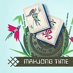 Två mahjongbrickor med traditionella mönster, omgivna av stiliserade fåglar och bambu med texten Mahjong Time